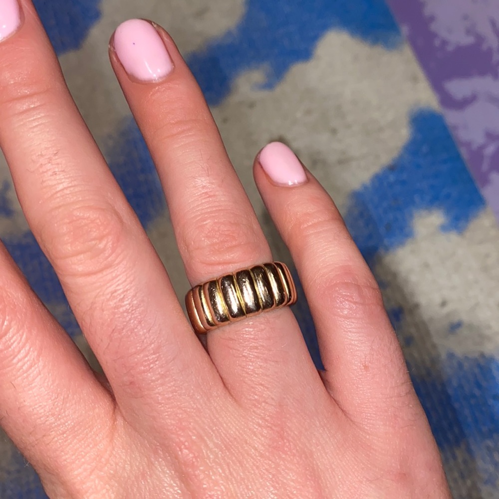 Mejuri Charlotte Bold Ring